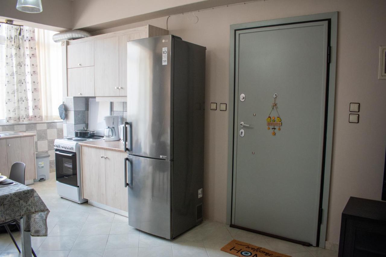 Daire Eva's Residence, Family Hanya